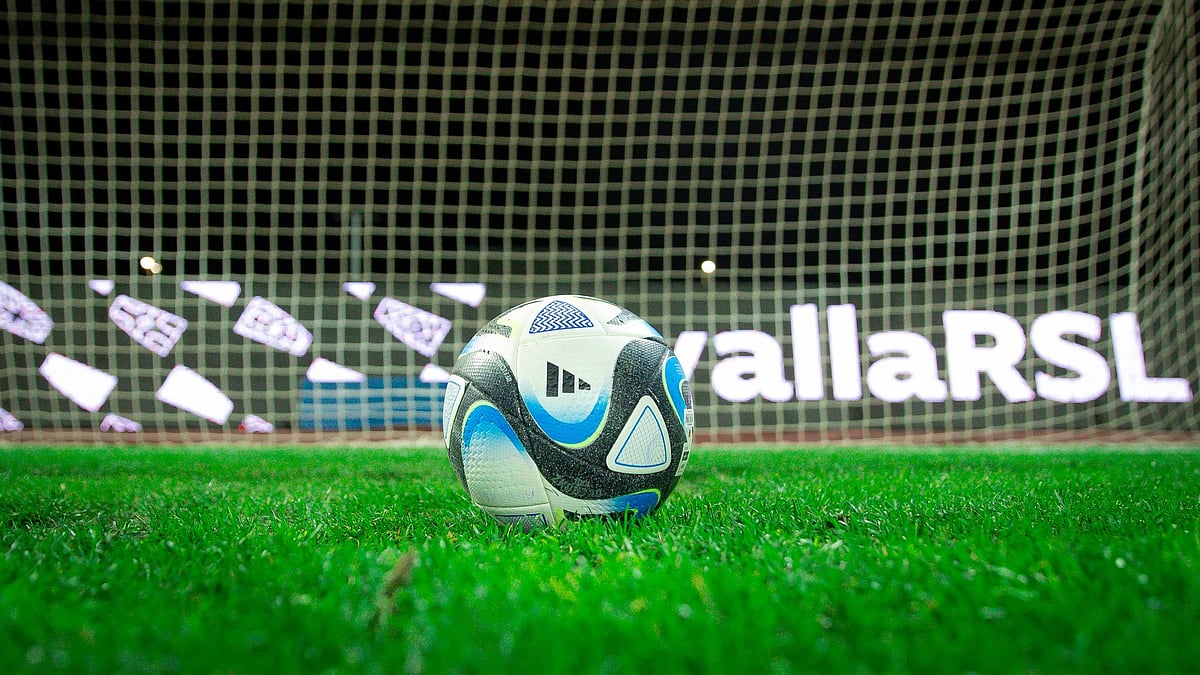 دوري روشن