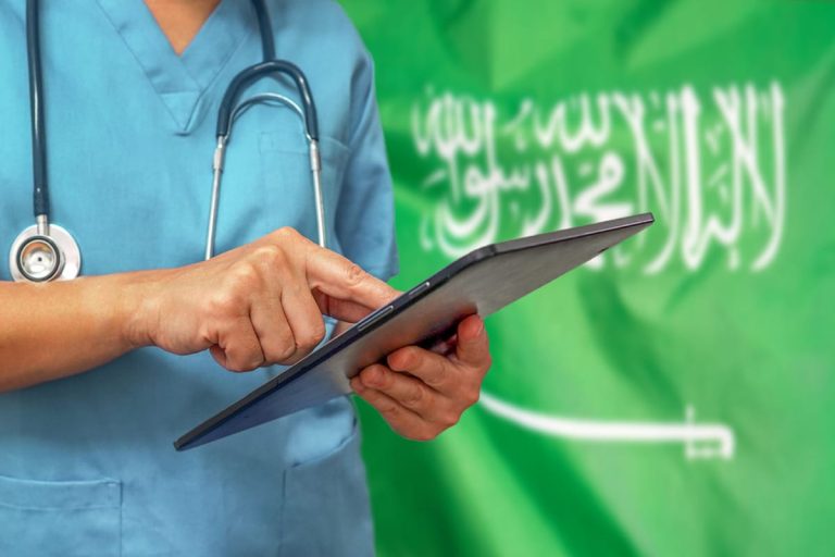 القطاع الصحي السعودي نموذجًا رائدًا على مستوي الشرق الأوسط.. تحول رقمي وتطوير شامل بالبنية التحتية| تفاصيل