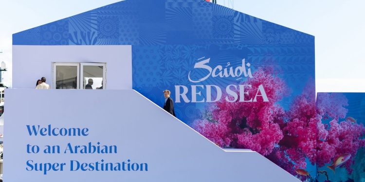 حملة دولية فاخرة للترويج لليخوت في البحر الأحمر.. 18 صفقة محتملة تعزز مكانته العالمية