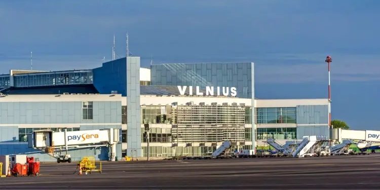 عودة الطيران في ليتوانيا بعد توقفه بسبب “بالونات غامضة”