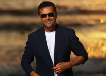 السوبر ستار راغب علامة يُعيد الحبّ إلى عرشه في جديده “خايف من إيه”