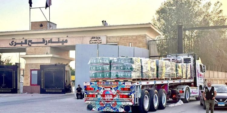 مساعدات سعودية