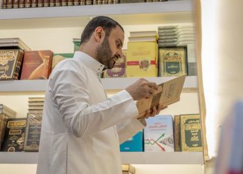 الشباب يرسمون المشهد الثقافي في “كتاب الرياض 2025”