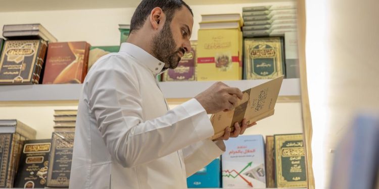 الشباب يرسمون المشهد الثقافي في “كتاب الرياض 2025”
