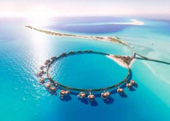 خريف السعودية 2025.. البحر الأحمر يرسم فصلاً جديدًا من الجمال والفخامة