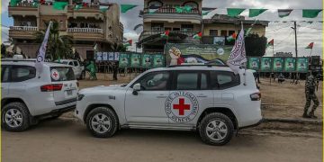 طائرة ترامب تحلّق فوق تل أبيب خلال متابعة مباشرة لعملية إطلاق سراح الرهائن من غزة