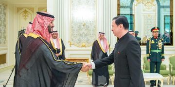 السفير الصيني يقدم أوراق اعتماده للأمير محمد بن سلمان