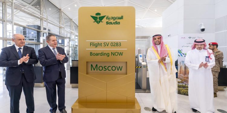 انطلاق أولى رحلات “الخطوط السعودية” إلى العاصمة الروسية موسكو