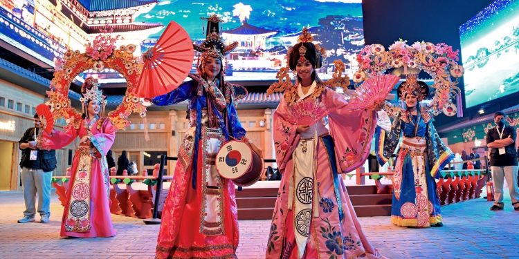 كوريا في قلب الرياض.. تجربة آسيوية تنبض بالتراث والتنوّع في موسم الرياض 2025