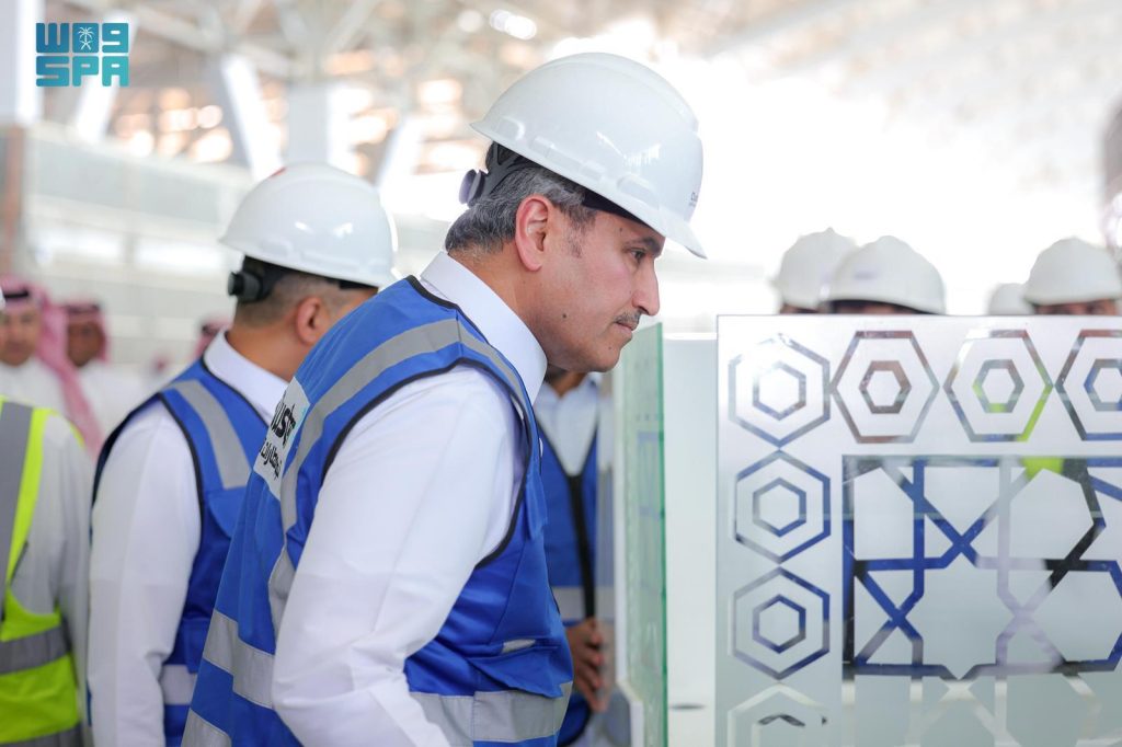 وزير النقل يتفقد مشروع مطار الملك عبدالله الدولي بجازان بعد تجاوز إنجاز 87%