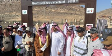 Το Al-Quway'iyah εγκαινιάζει το μονοπάτι Jabal Al-Shaqra για την προώθηση του οικοτουρισμού και της πεζοπορίας.