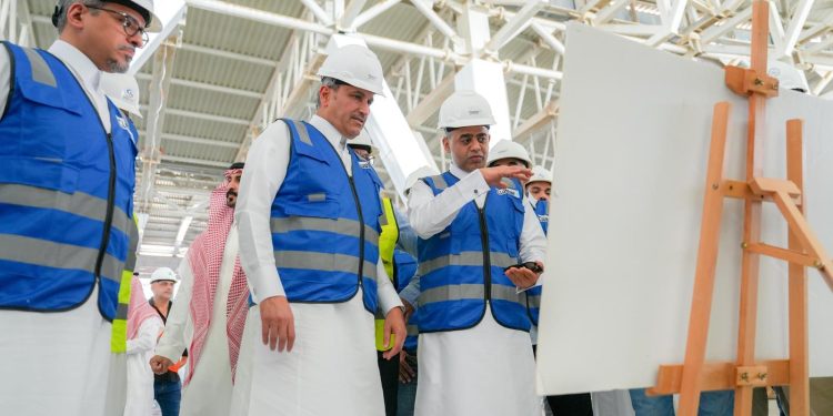 وزير النقل يتفقد مشروع مطار الملك عبدالله الدولي بجازان بعد تجاوز إنجاز 87%
