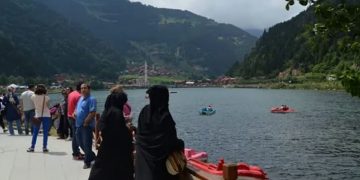 السعودية تتصدر حركة السفر في العالم العربي.. نمو ملحوظ في أعداد المسافرين إلى الخارج