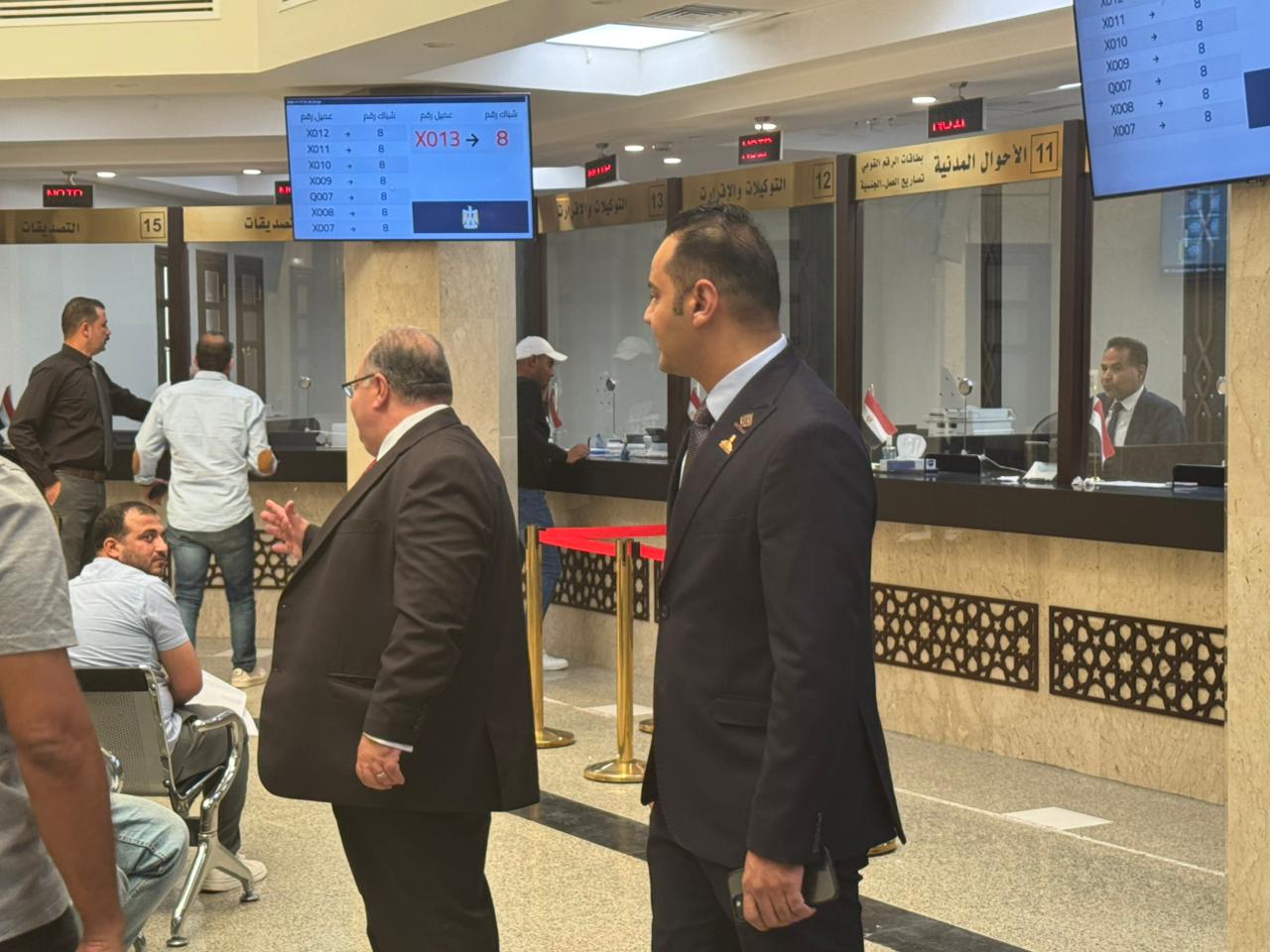 النائب الحسين الليثي يزور القنصلية المصرية