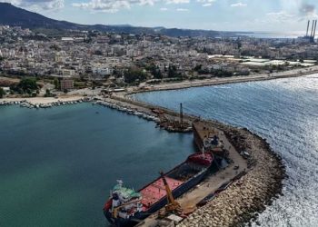 وصول أول شحنة بترولية سعودية إلى سوريا ضمن منحة لدعم قطاع الطاقة