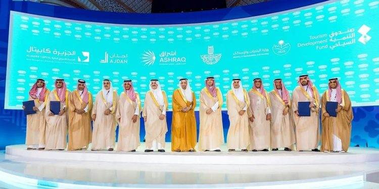 الأمير سعود بن نايف يدشن مشاريع سياحية نوعية في الشرقية بقيمة 7 مليارات ريال