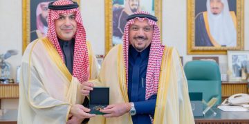 أمير القصيم يستقبل محافظ البنك المركزي لمناقشة دعم التنمية الاقتصادية والاستثمار