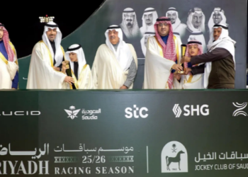 انطلاق مهرجان كؤوس الملوك والأمراء لسباقات الخيل بالرياض بحضور مميز وجوائز ضخمة