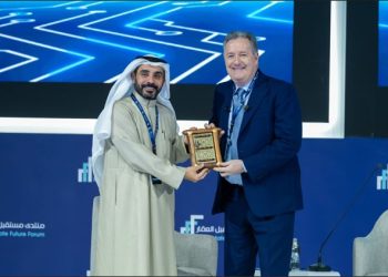 الإعلامي العالمي بيرس مورغان