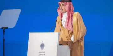 سلمان بن يوسف الدوسري وزير الإعلام