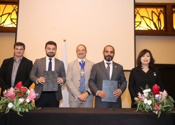 القمة العالمية لقادة العقار