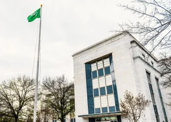 دليل تجديد الإقامة في السعودية 2026 عبر المنصات الرسمية