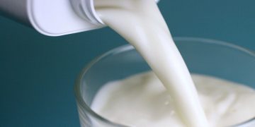 تناول الحليب مع الأدوية