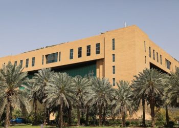 البلديات والإسكان