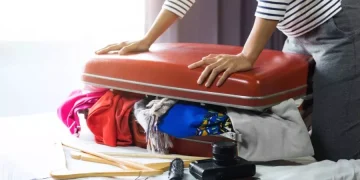 مقارنة بالذكور.. لماذا تسافر النساء بحقائب ممتلئة أكثر من اللازم؟