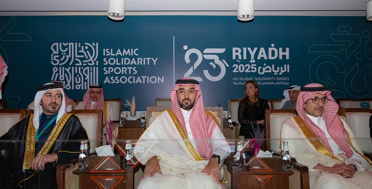 دعم القيادة الرشيدة