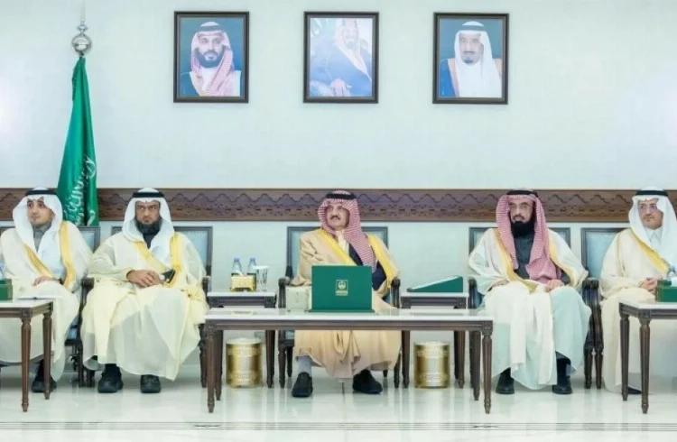 أمير الشرقية يسلّم وثائق تملّك الوحدات السكنية لمستفيدي «جود الإسكان