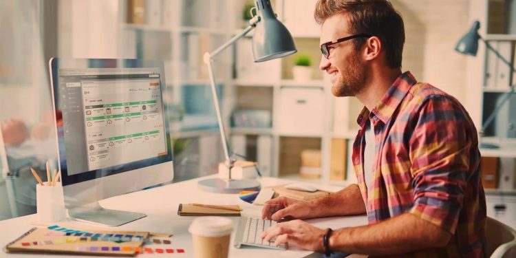 وظائف شاغرة في تفاعل السعودية “بيزنس”.. نبحث عن مبدعين ينضمون لفريقنا