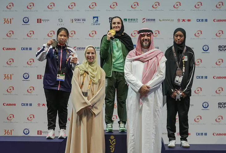 دعم القيادة الرشيدة