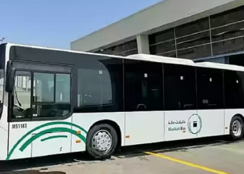 حافلات مكة تطلق مسارًا جديدًا يربط المسجد الحرام بحي حراء الثقافي