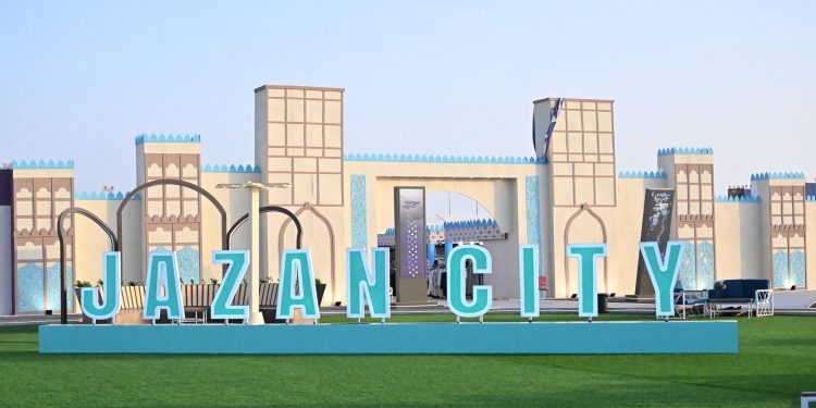انطلاق فعاليات جازان سيتي على الكورنيش الجنوبي ضمن مهرجان جازان 2026