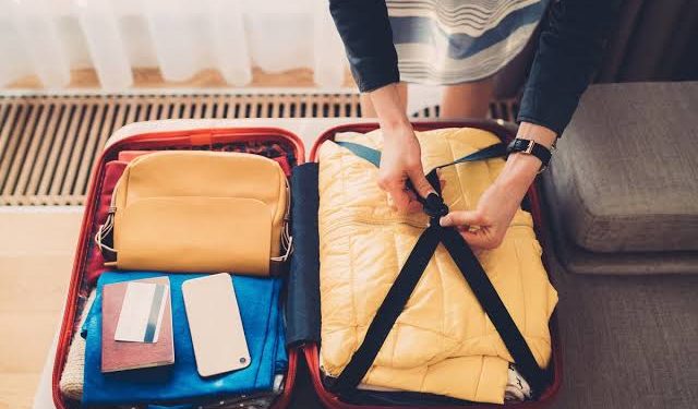 مقارنة بالذكور.. لماذا تسافر النساء بحقائب ممتلئة أكثر من اللازم؟