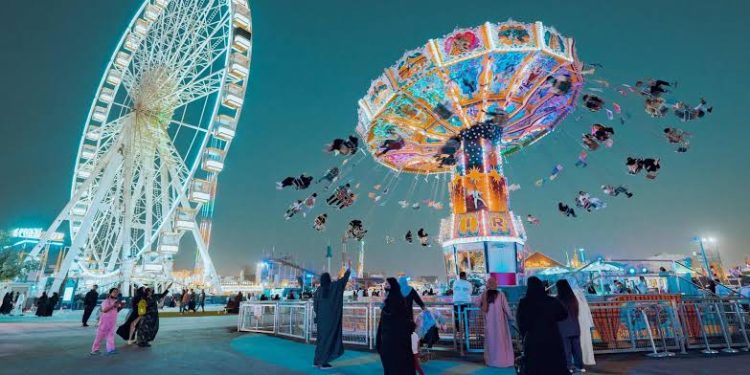 موسم الرياض يواصل جذب الزوار.. 14 مليون زائر حتى الآن