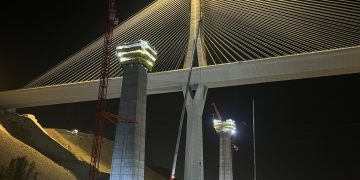 ناطحات سحاب في وادي لبن| الرياض تسرع خطى تنفيذ الجسور الموازية لـ “المعلق”