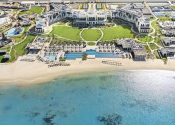 منتجع ريكسوس مرجانة