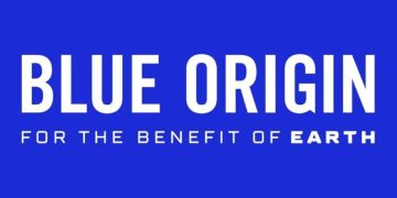 السياحة الفضائية تتوقف مؤقتًا «بلو أوريجن» تُجمّد الرحلات لعامين وتحوّل بوصلتها نحو القمر