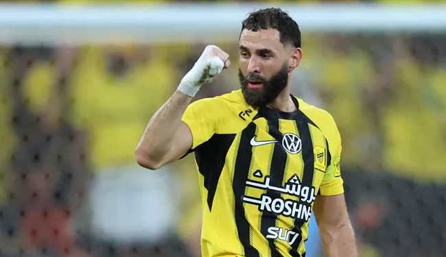 كريم بنزيما