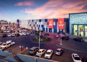 متى تفتح المولات في رمضان بالرياض وجدة