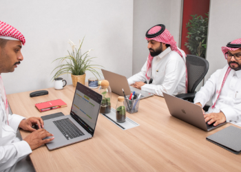 ساعات العمل في رمضان 2026 للقطاع الخاص والحكومي