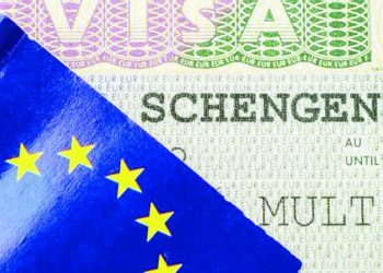 تحذيرات من تداعيات نظام شنغن الجديد على حركة السفر صيفاً، ما القصة؟