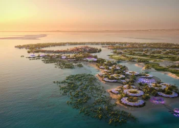 عصر الرمال الذهبية كيف تُعيد “اشتراطات الشواطئ” رسم سياحة البحر الأحمر؟