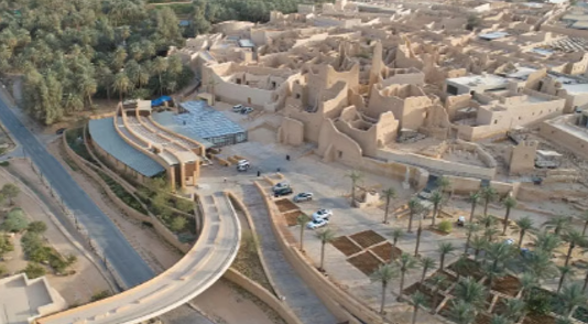 من جذورٍ ضاربة في التاريخ.. إلى مستقبل يقوده الطموح | السعودية في يوم التأسيس قصة مجدٍ تتجدّد