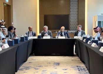 مجموعة الفطيم: المستهلكون السعوديون جاهزون لاعتماد مركبات الطاقة الجديدة ضمن رؤية السعودية 2030