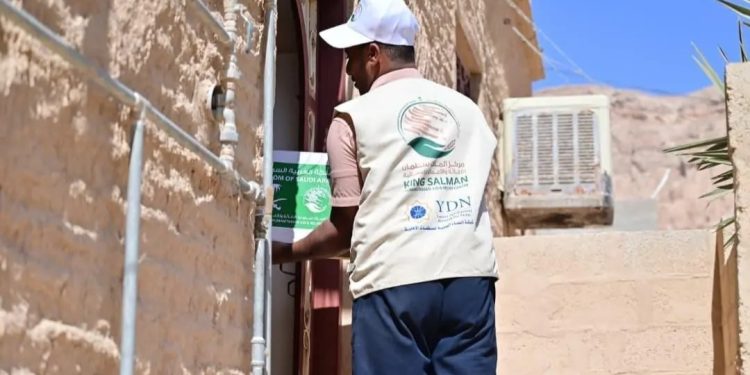 حضور إنساني عابر للقارات.. مركز الملك سلمان يدعم 323 ألف مستفيد بمشاريع غذائية في 9 دول