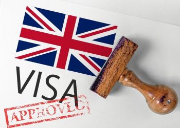 بعد إلغاء بريطانيا للتأشيرة الورقية.. دليلك المبسط لنظام السفر الجديد