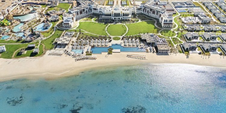 افتتاح منتجع ريكسوس مرجانة رفاهية لا تُنسى على ساحل البحر الأحمر